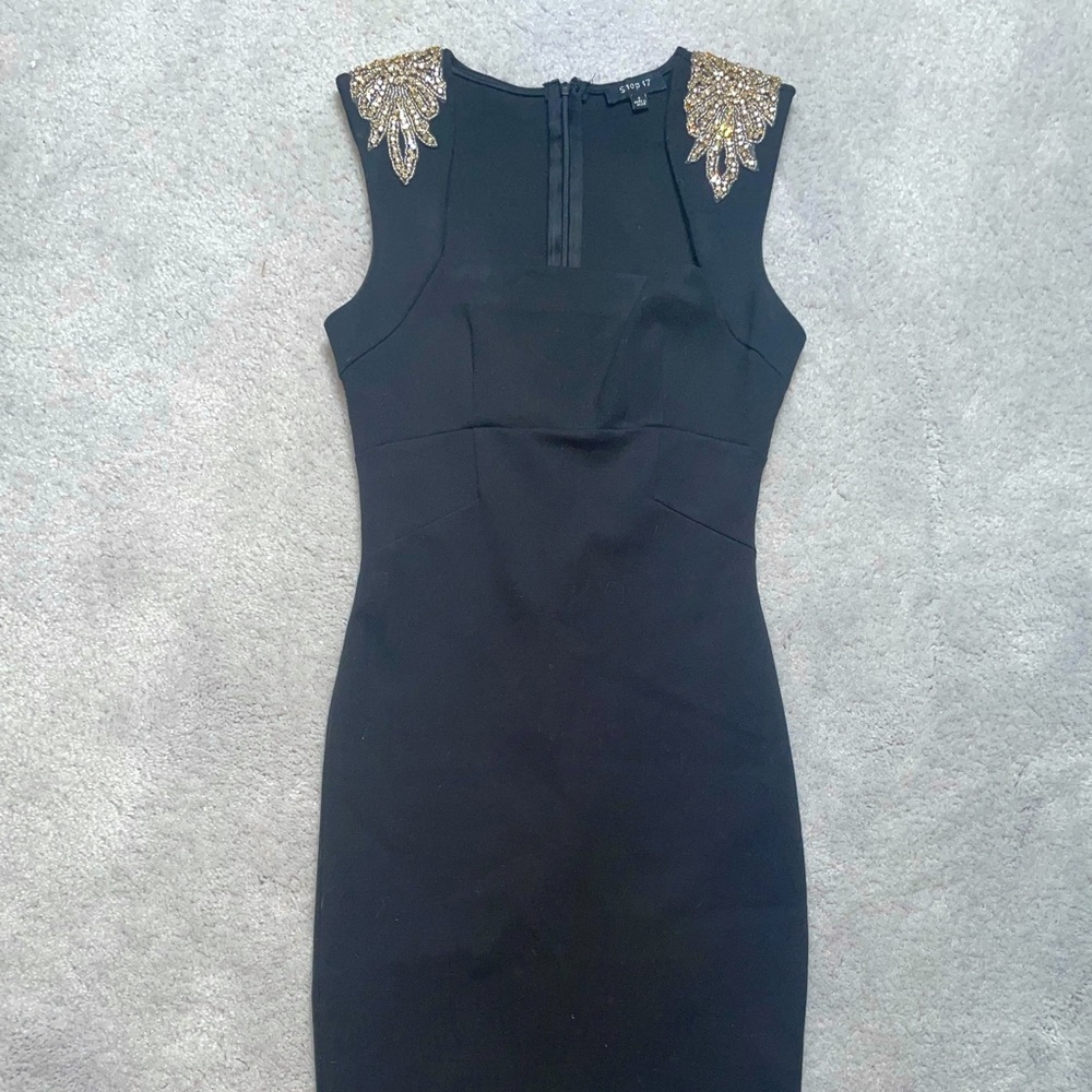 Midi Black Body-con Dress